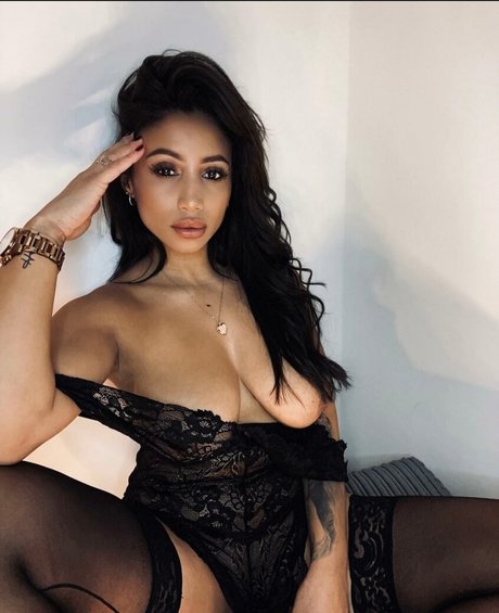 Kayleigh Marie beautiful pornstar images