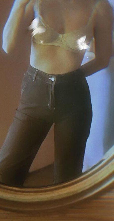 Takeomeow hot actress pic