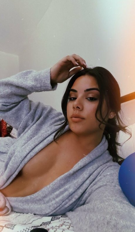 babyspicy21 model beautiful pic