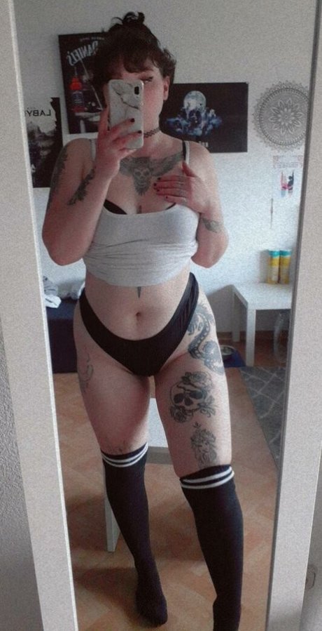 Lenaofficial pornstar top galleries