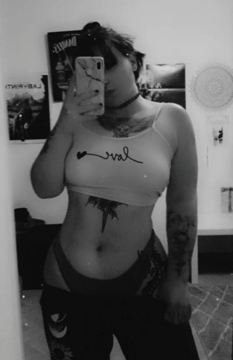 Lenaofficial nice pornstar pics