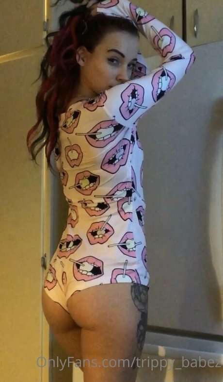 Trippy Baez hd star photo