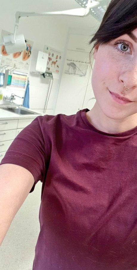 romisu star xxx pictures