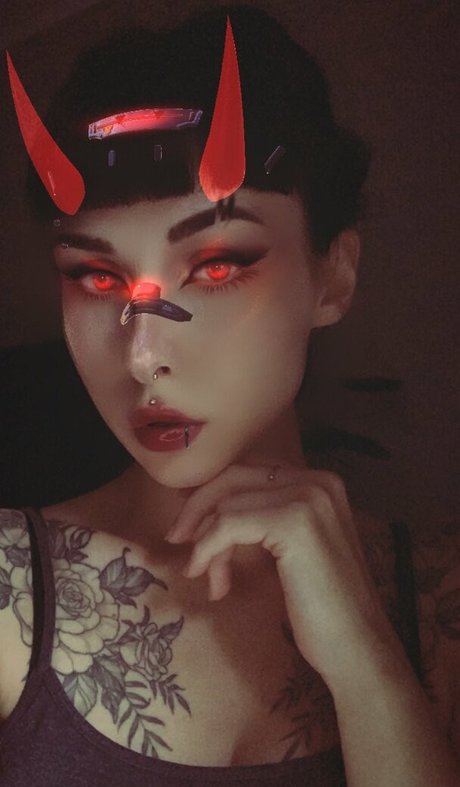 romisu hd pornstar pic