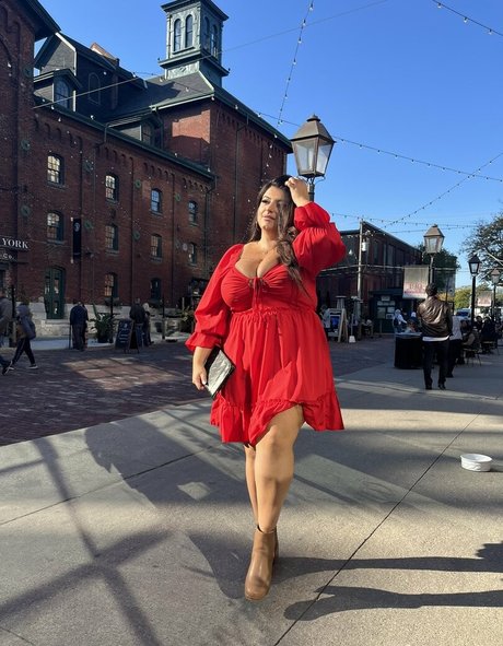 Greekgoddess204 model img