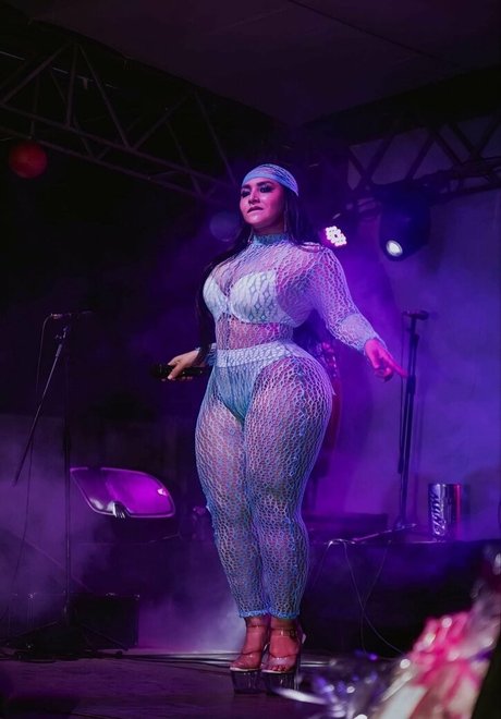 Lulu Mena pornstar nude img