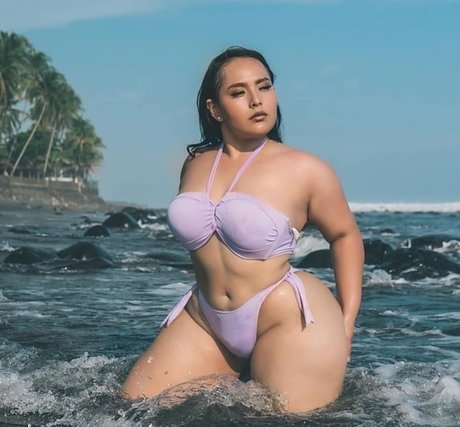 Lulu Mena nude pornstar photo