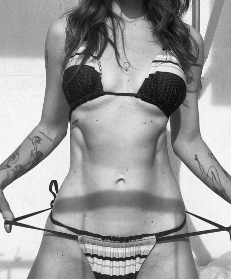 Ana Canas exclusive star img