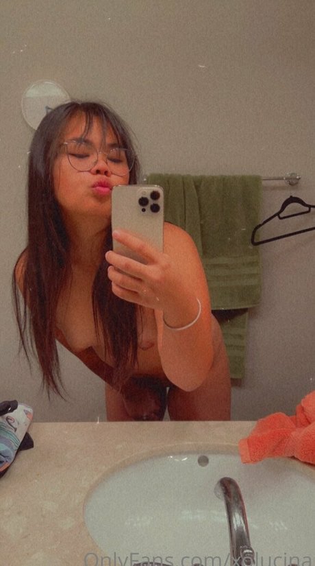 xolucina sex actress photo