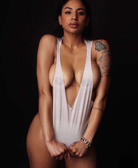 xxlunaxx luxz model nice pic