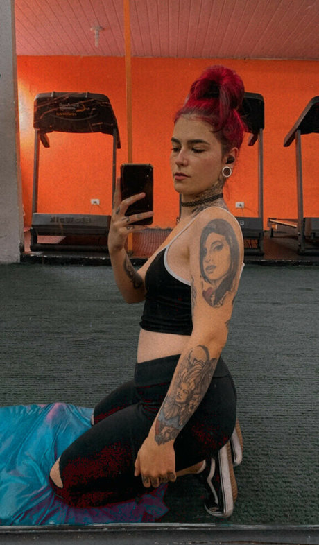 Mina666Model pornstar high quality image