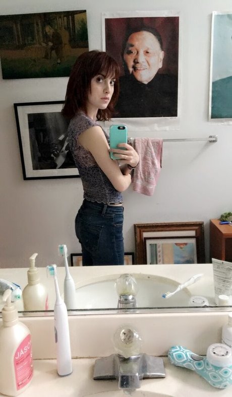 Juliette Goglia top model picture