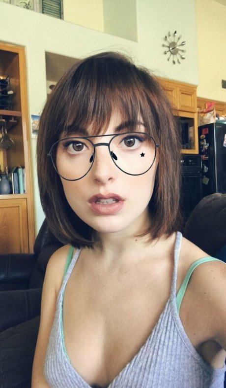 Juliette Goglia naked pornstar pictures