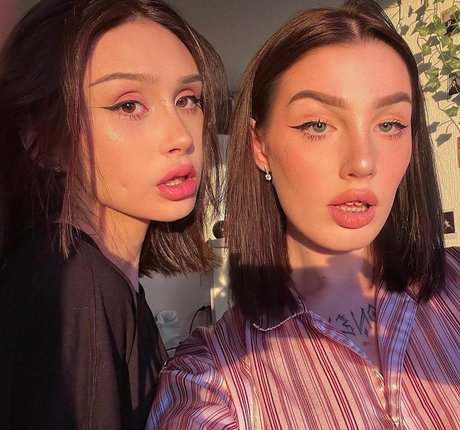 Amy Split pornstar hot img