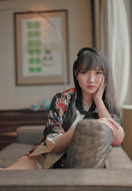 azulacan pretty pornstar gallery