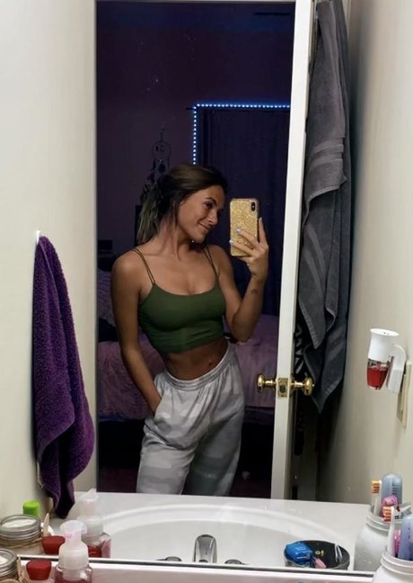 Madisyn Hunt adult star pictures