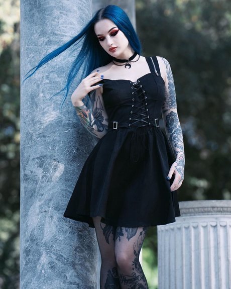 BlueAstrid art actress image