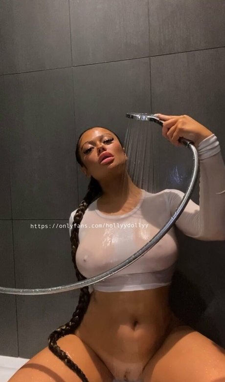 Hollydollyy pornstar erotic images