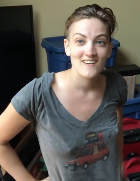 Becky Blow model nude photo