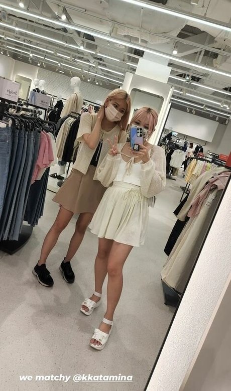 Yvonneflinetv perfect star img