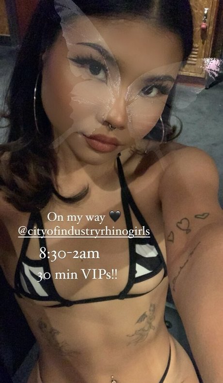 corademie erotic pornstar pic