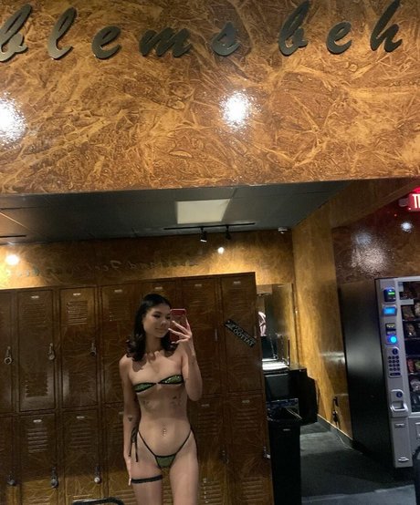 corademie nude pornstar gallery