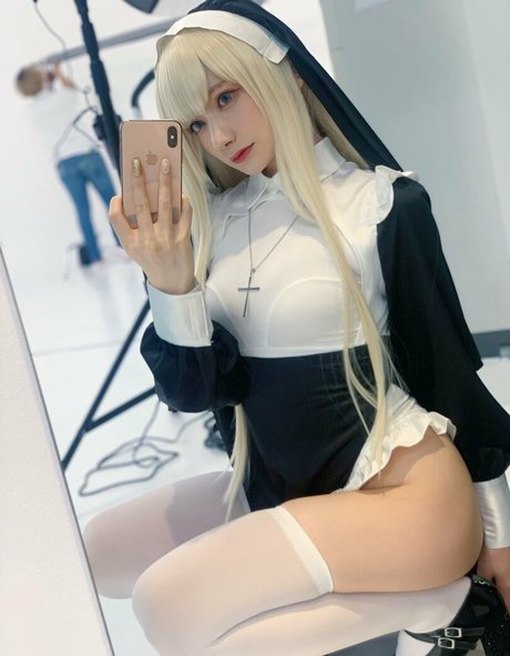 lapinangelia sex actress gallery