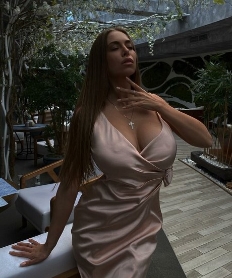 Magdalinasoltan star sexy picture