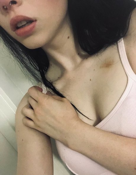 quinnie666 art actress gallery