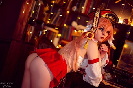 Bizarre Deer pretty model image