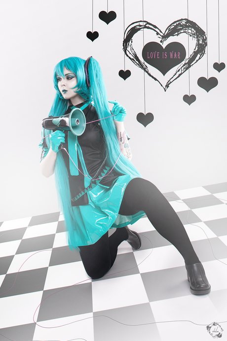 Bizarre Deer star beautiful pictures