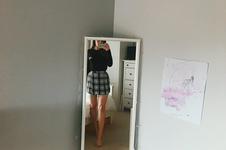 Ellbat pornstar hot pics