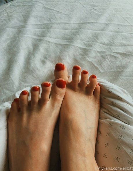 Ellbat adult actress pics