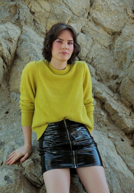 Maggie Mae Fish model sex images