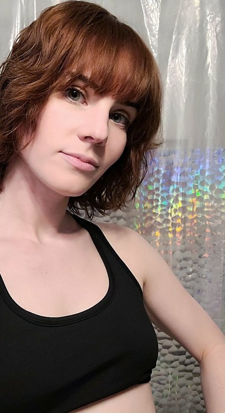 Maggie Mae Fish perfect star photos