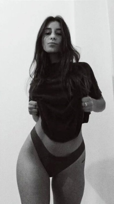 Flor Laneve star pornographic images