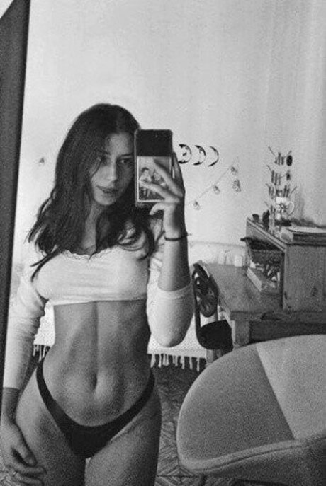 Flor Laneve beautiful pornstar photos