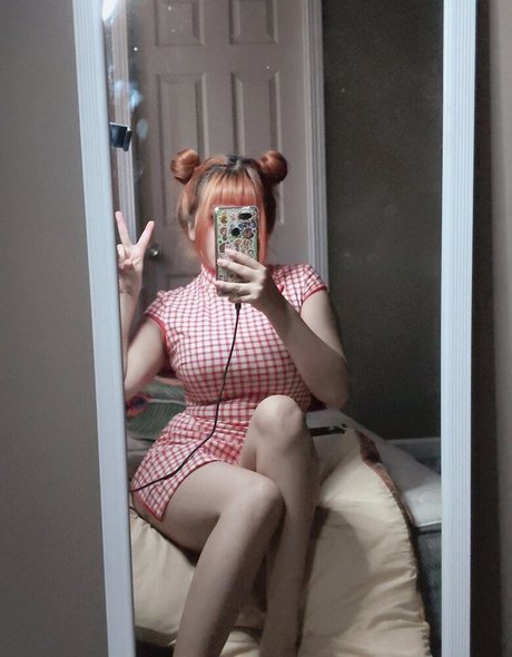 nninfula exclusive actress pictures