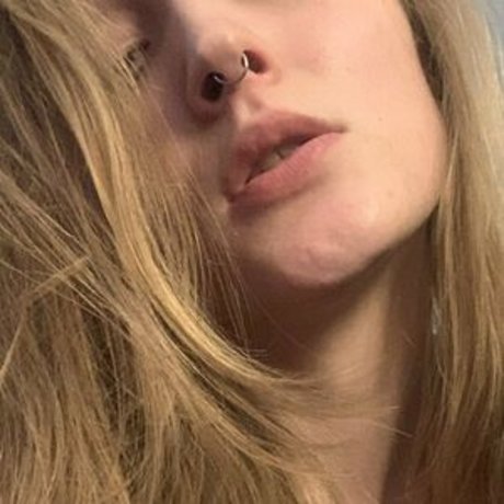 tslucyfir erotic star galleries