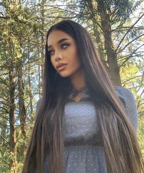 Sophia Adamova free model photo