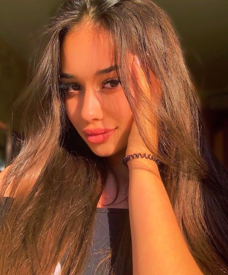 Sophia Adamova nude star photo