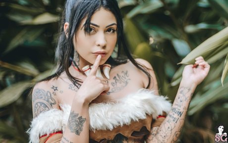 Ani Lorac star hot archive