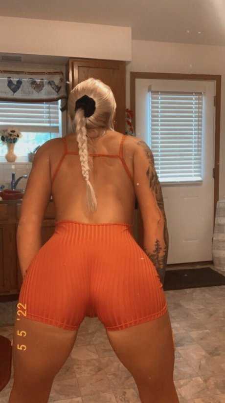 Notmydaddysdiesel sexy pornstar photo