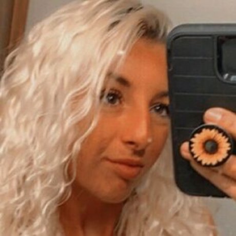 Notmydaddysdiesel pornstar pretty pic