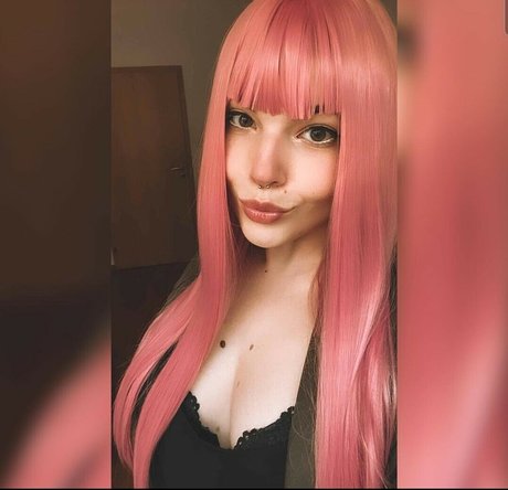 callmehoneykk pornstar photos