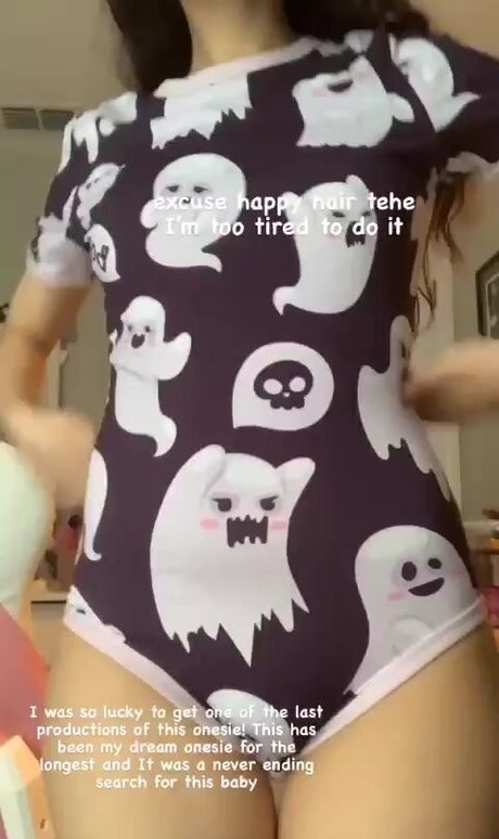 Strawberryypuppi top star images