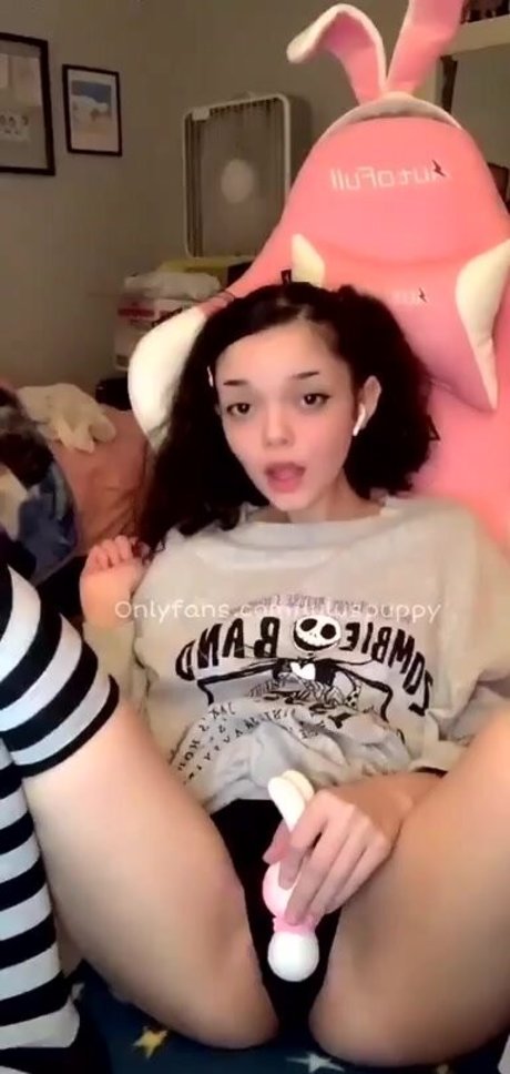 Strawberryypuppi model img