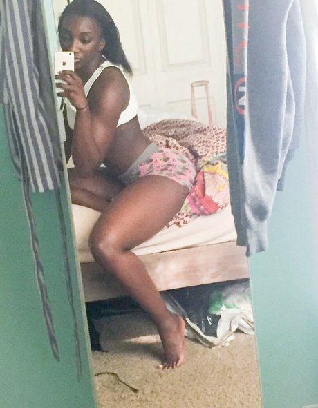 Dnay Baptiste pretty pornstar image