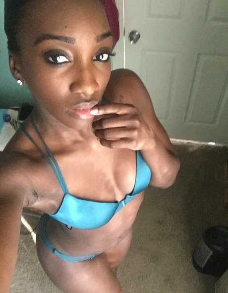 Dnay Baptiste top pornstar pictures