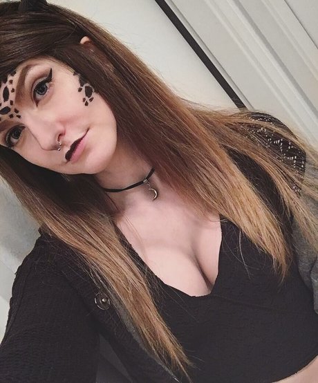 Lumenti star sex photos